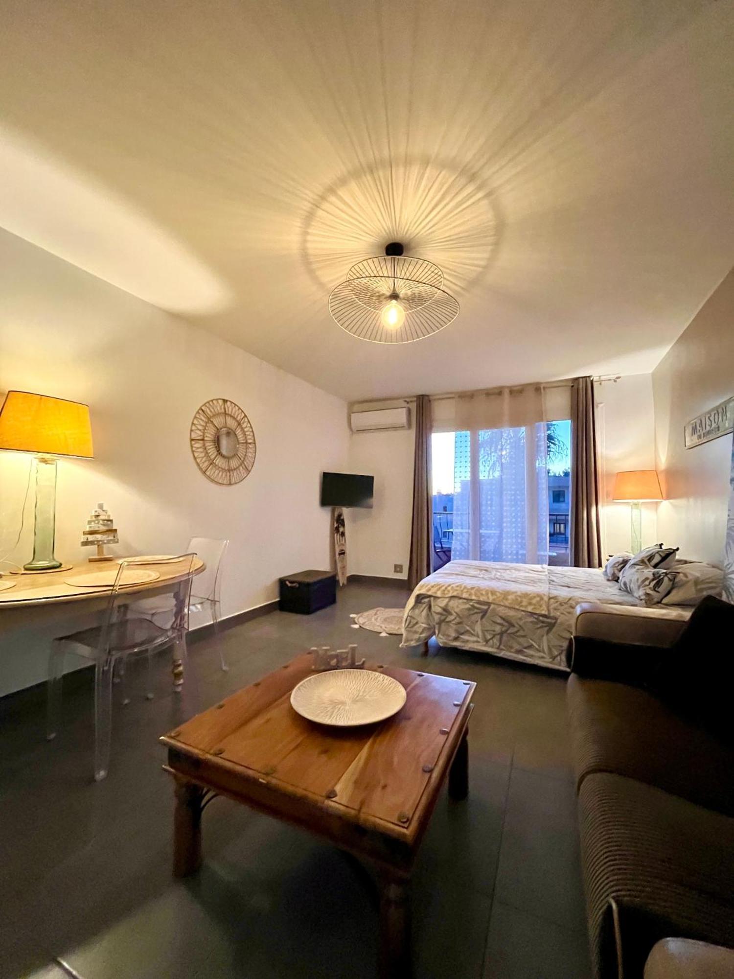 Apartment Superbe 34m2 Avec Terrasse Apercu Sanary-sur-Mer
